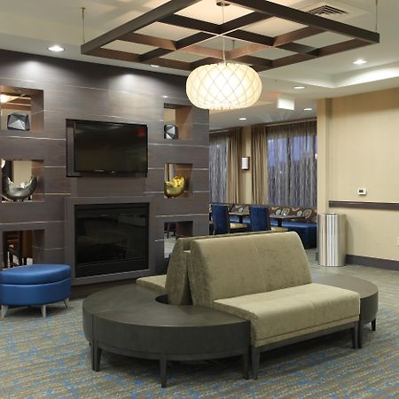 Holiday Inn Express Hotel & Suites Goldsboro - Base Area By Ihg מראה חיצוני תמונה