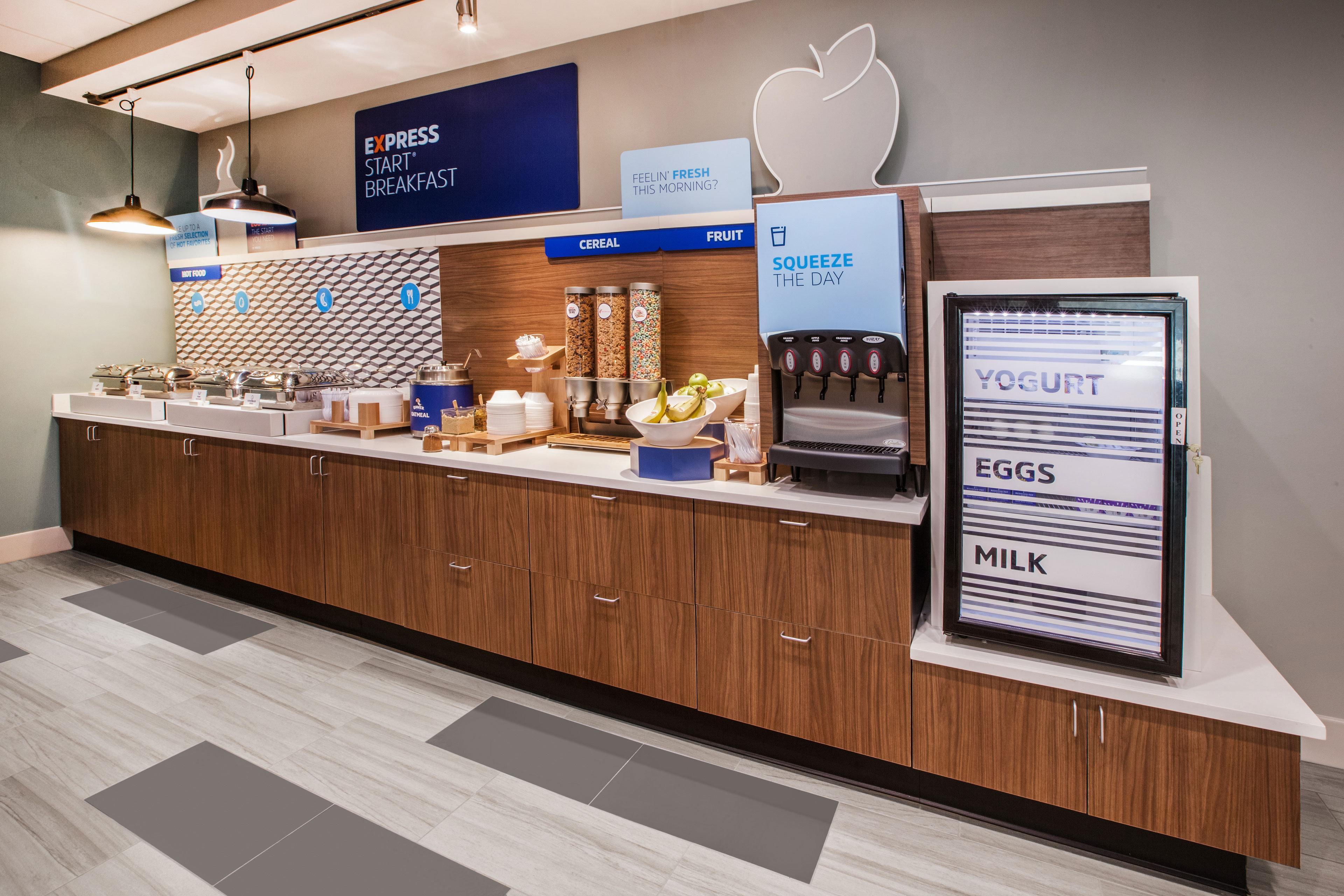 Holiday Inn Express Hotel & Suites Goldsboro - Base Area By Ihg מראה חיצוני תמונה